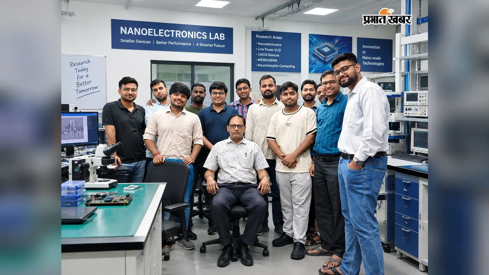 IIT-ISM ने विकसित की स्वदेशी चिप, सेमीकॉन इंडिया में पीएम मोदी ने रिसर्च स्कॉलर राहुल रंजन को किया सम्मानित