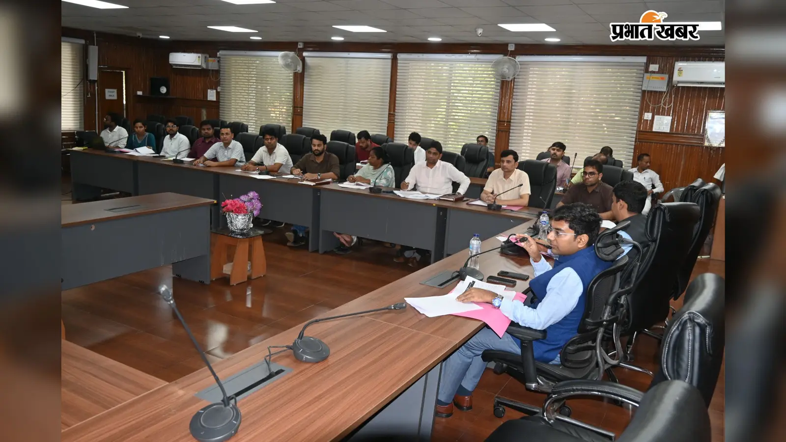 आकांक्षी जिला कार्यक्रम की समीक्षा, विकास सूचकांकों में सुधार पर डीसी का जोर