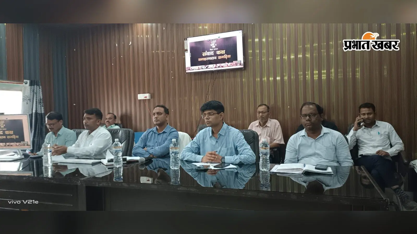 गोगरी में बाढ़ का पानी घटा तो बढ़ा बीमारी का खतरा, गाद-सड़ांध से संक्रमण की आशंका