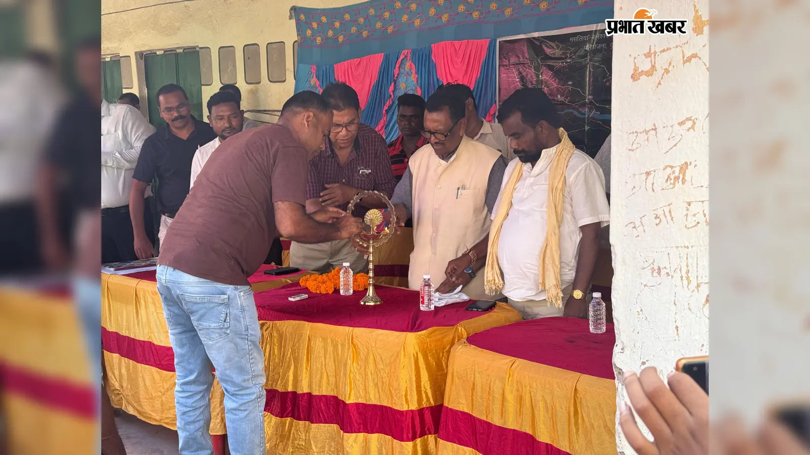 मसलिया-रानीश्वर सिंचाई परियोजना की बैठक, हर खेत तक पानी पहुंचाने पर सांसद ने दिया जोर