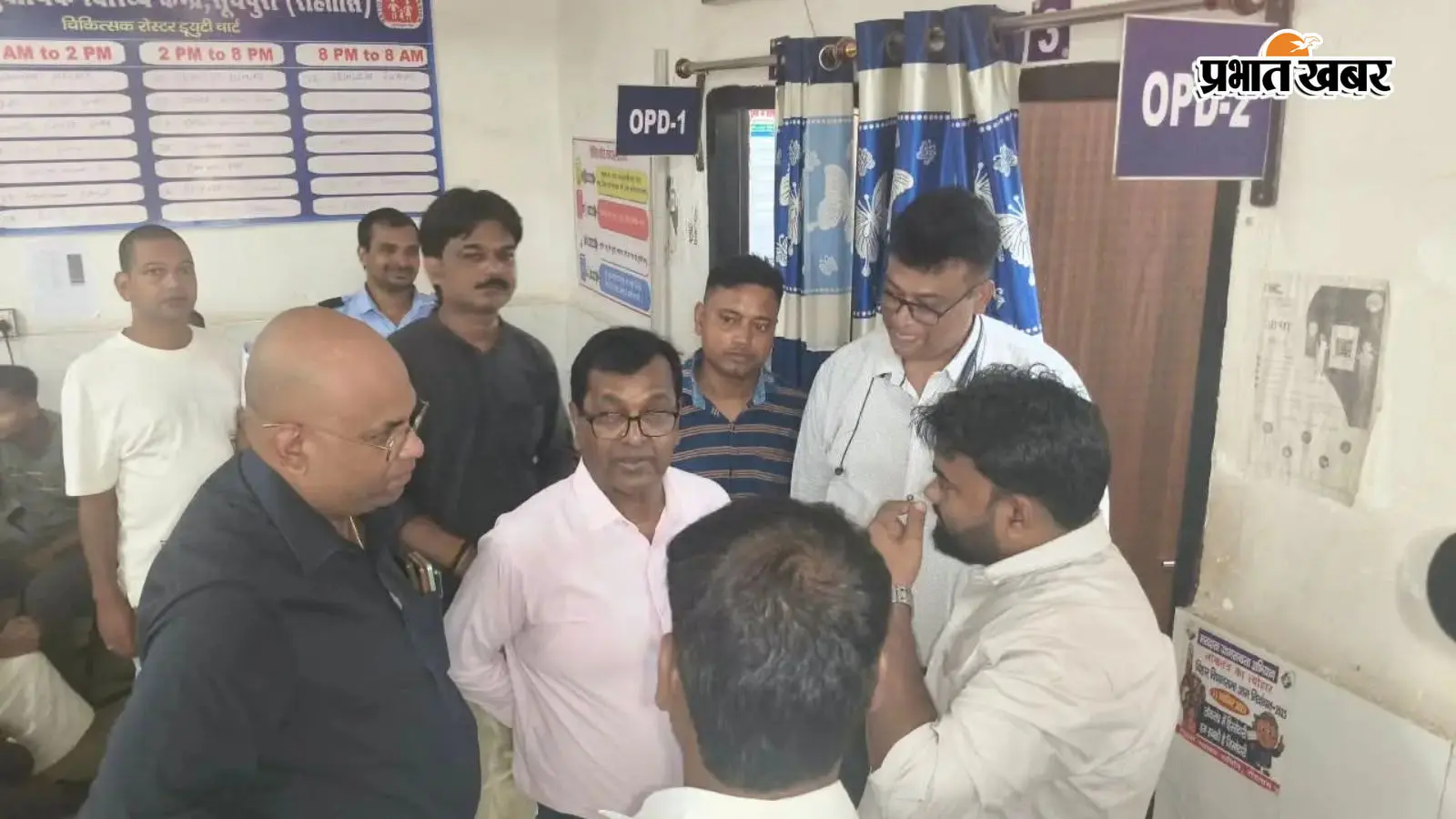 सूर्यपुरा सीएचसी का सिविल सर्जन ने किया निरीक्षण, साफ-सफाई से लेकर चिकित्सकों की उपस्थिति तक जांची