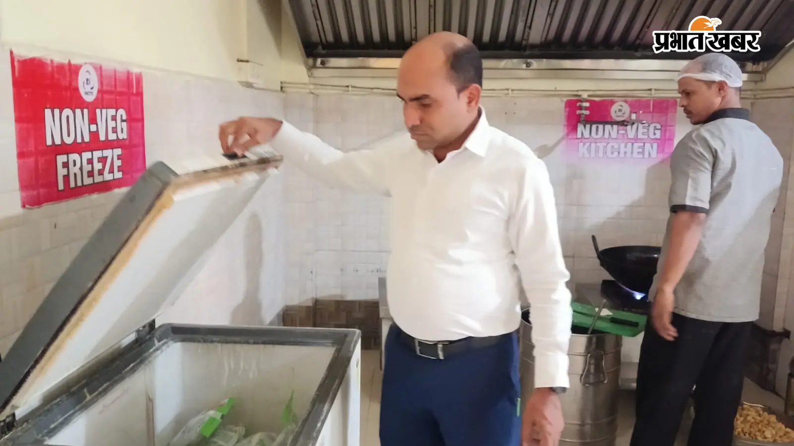 खिरगांव में खाद्य सुरक्षा टीम की जांच, पनीर के दो नमूने लिये