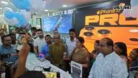 झुमरीतिलैया: भदानी मोबाइल्स में आइफोन 18 प्रो लांच