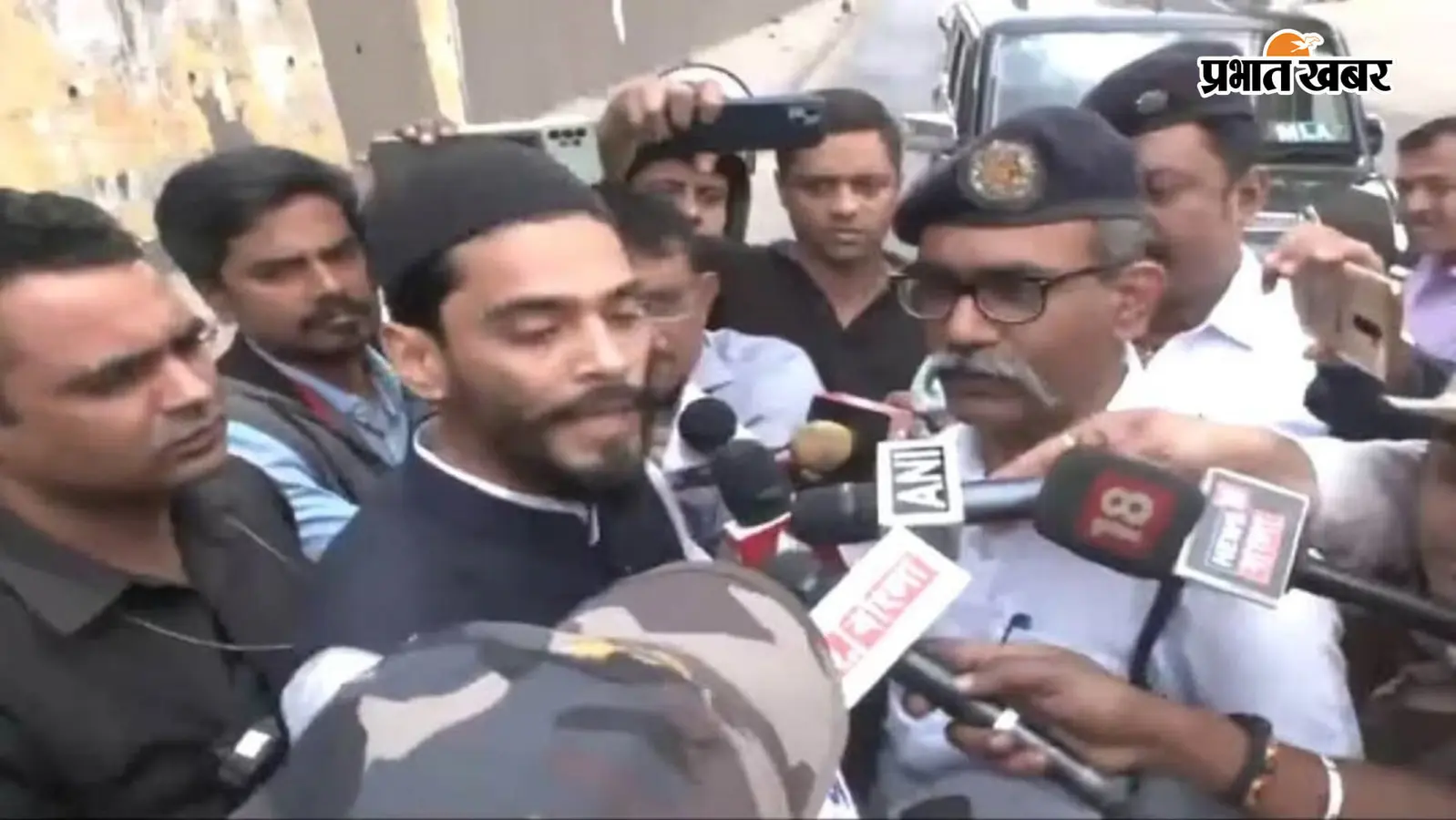 नंदीग्राम उपचुनाव से पहले चुनाव चिह्न 'लिफाफा' पर क्यों छिड़ा घमासान? जानें ISF और DTC का पूरा विवाद