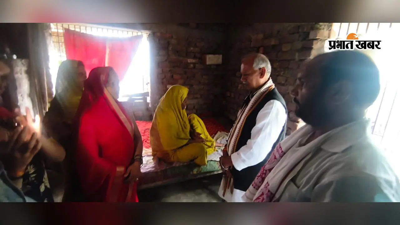 हाईटेंशन तार की चपेट में युवक की मौत, बिजली विभाग पर भड़के सांसद; जर्जर तार-पोल तत्काल बदलने का निर्देश