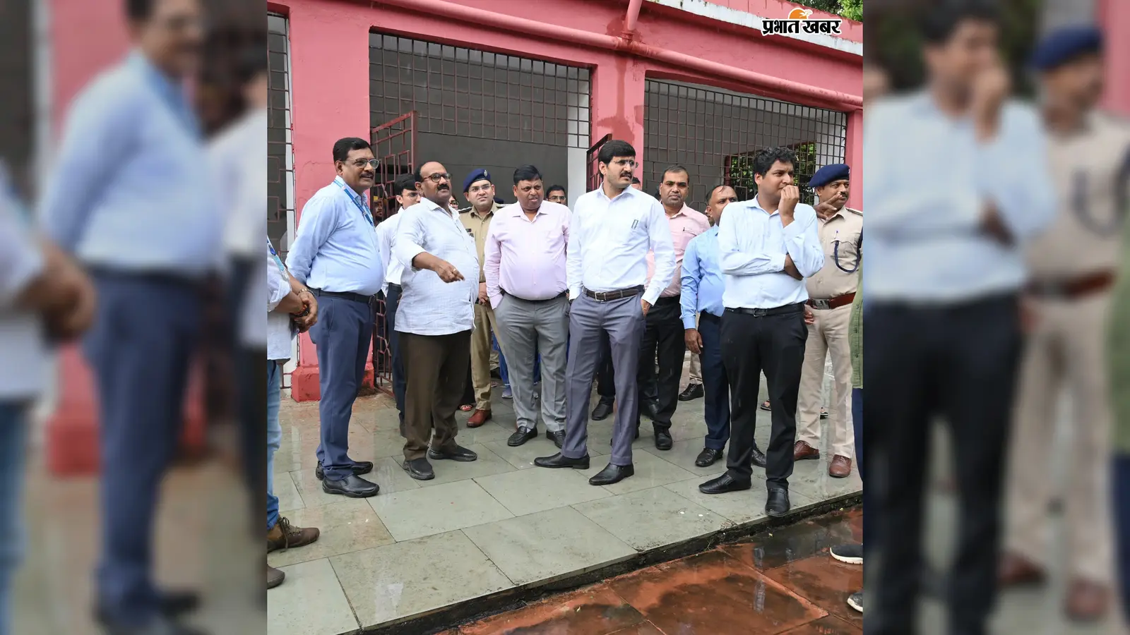 भोजपुर डीएम मनेश कुमार मीणा पहुंचे वीर कुंवर सिंह संग्रहालय, जगदीशपुर में किया क्षेत्रीय भ्रमण, धरोहरों के संरक्षण पर दिया जोर