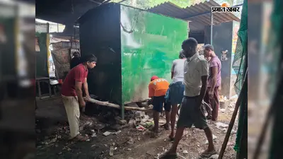 सासाराम : नोटिस मिलने के बाद दुकानदारों ने खुद हटाया धुस चौक पर सिंचाई विभाग की जमीन से अतिक्रमण