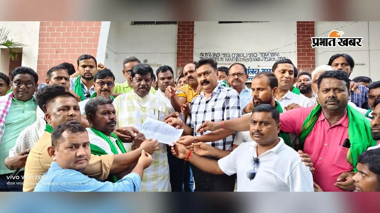 'जमीन हमारी, राज्य हमारा...' MMDR के खिलाफ अमड़ापाड़ा में गरजे हेमलाल मुर्मू