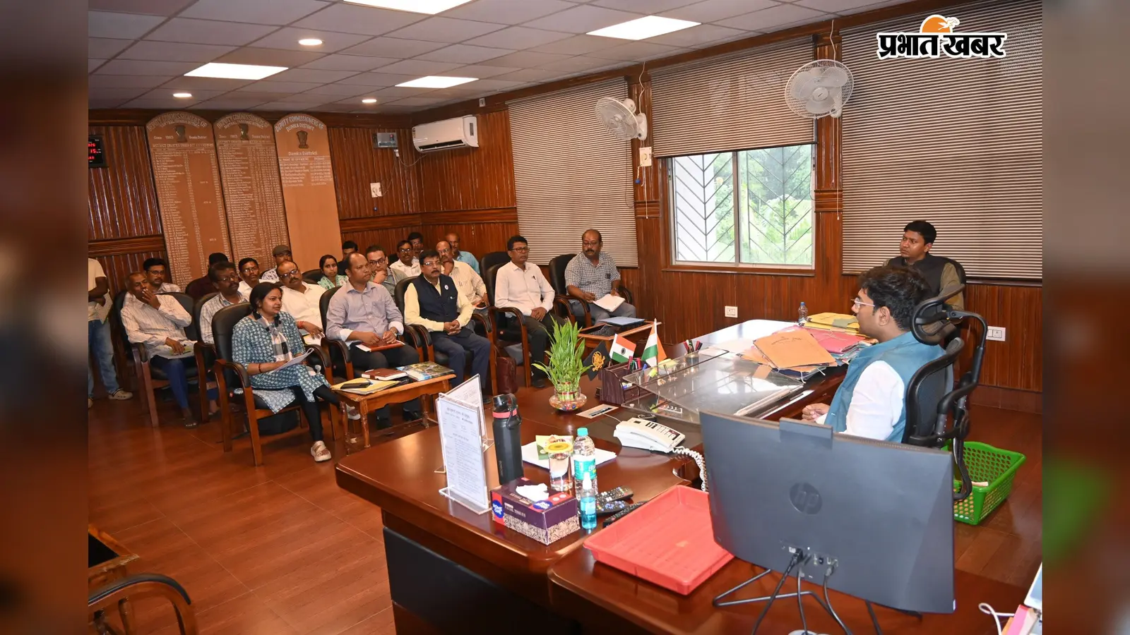 दुमका के युवाओं के हुनर को मिलेगा नया बाजार, डोकरा ब्रांज से EV और माइनिंग तक तैयार होंगे कुशल युवा