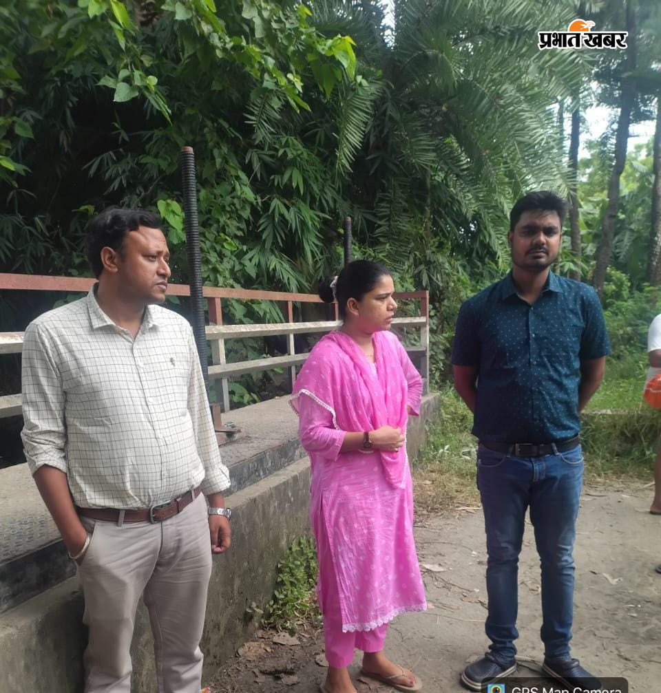 एक पक्ष ने चौरी में पानी पहुंचाने के लिए गेट खोलने की मांग की, दूसरे पक्ष ने मक्का की फसल डूबने की जताई आशंका | Prabhat Khabar Network