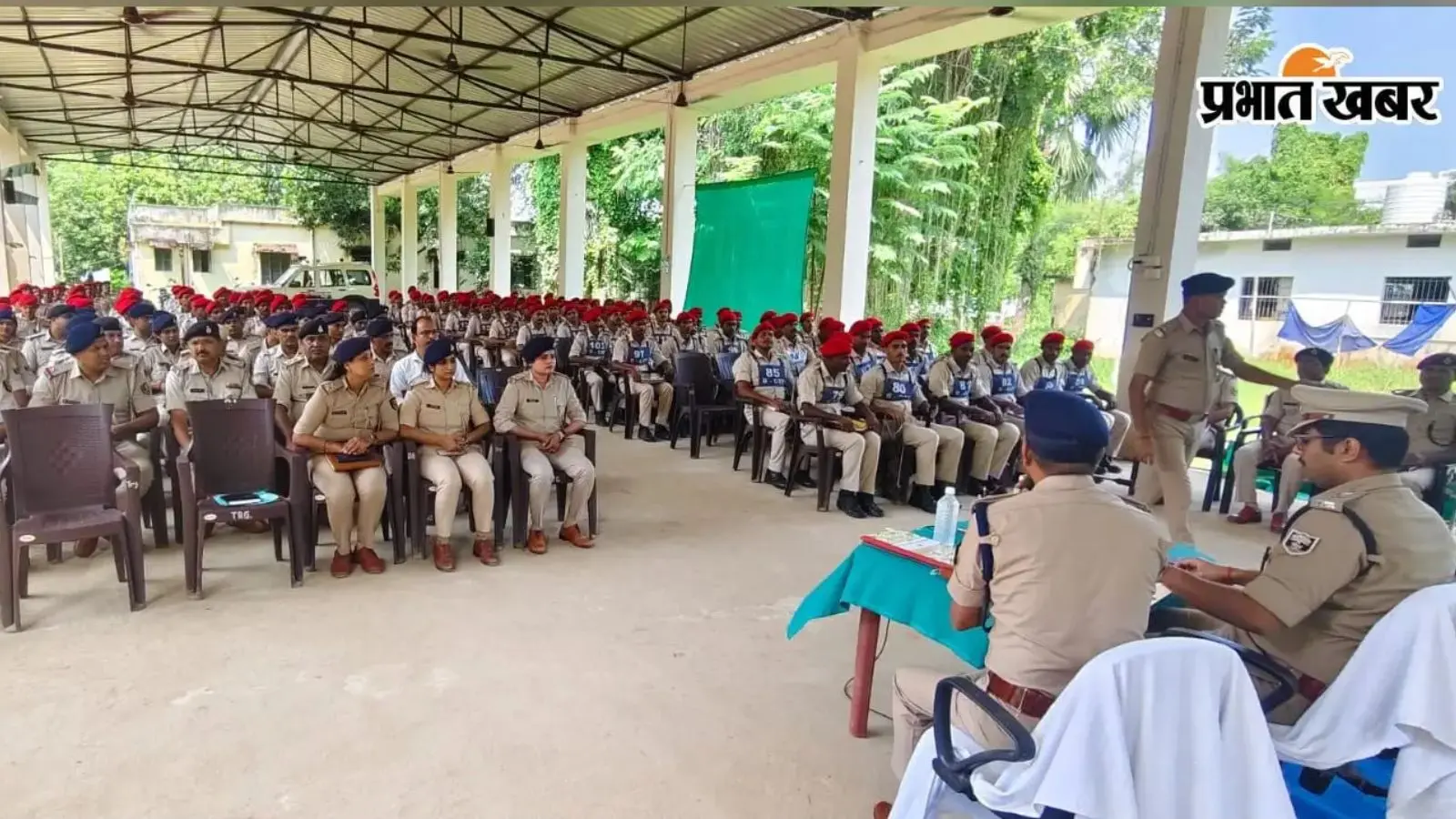 भभुआ पुलिस केंद्र में प्रशिक्षु सिपाहियों के प्रशिक्षण का एसपी ने लिया जायजा, दिये आवश्यक निर्देश