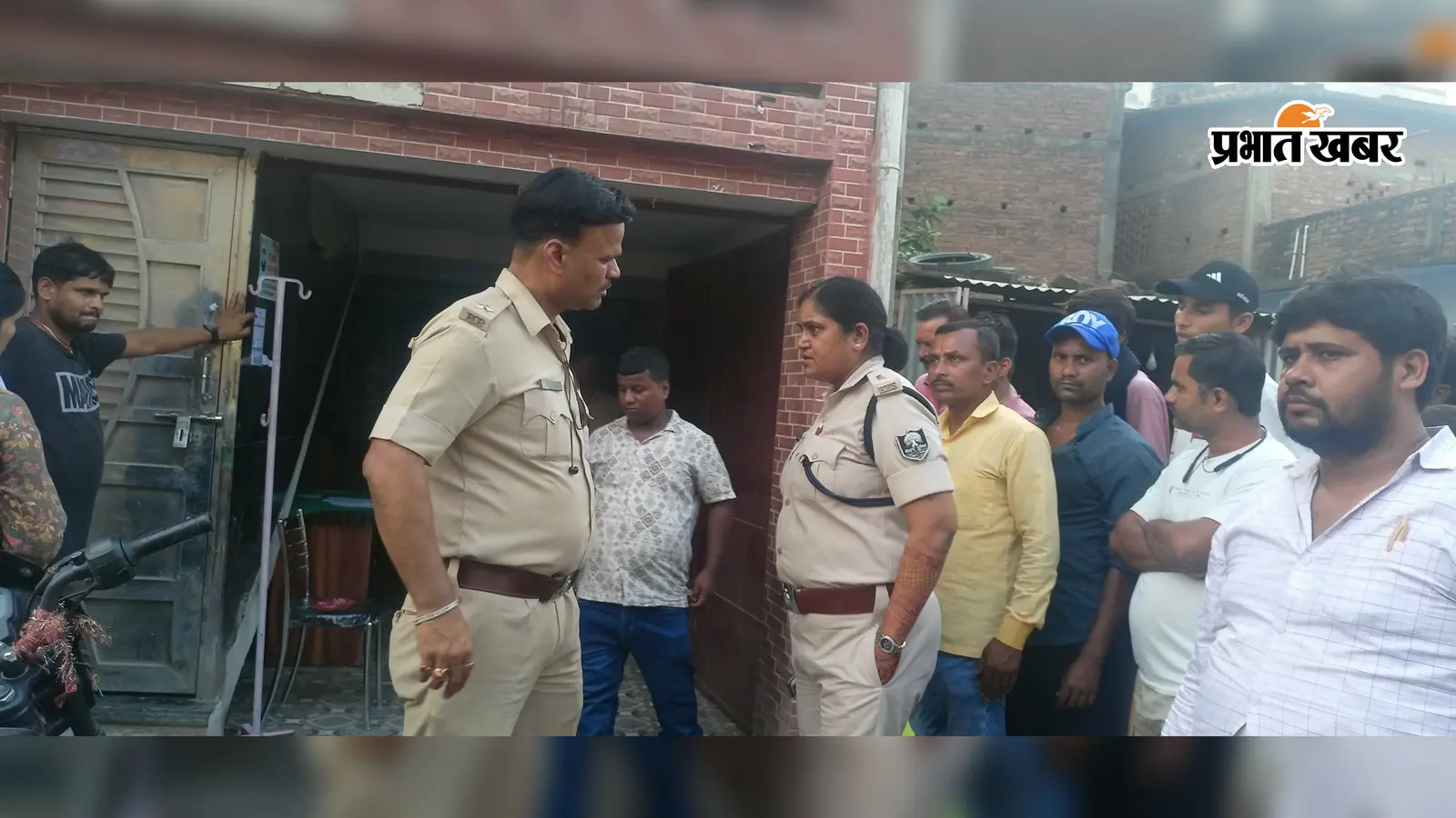 पुपरी में युवक की संदिग्ध मौत, FSL टीम ने घटनास्थल से जुटाये साक्ष्य, पोस्टमार्टम रिपोर्ट का इंतजार