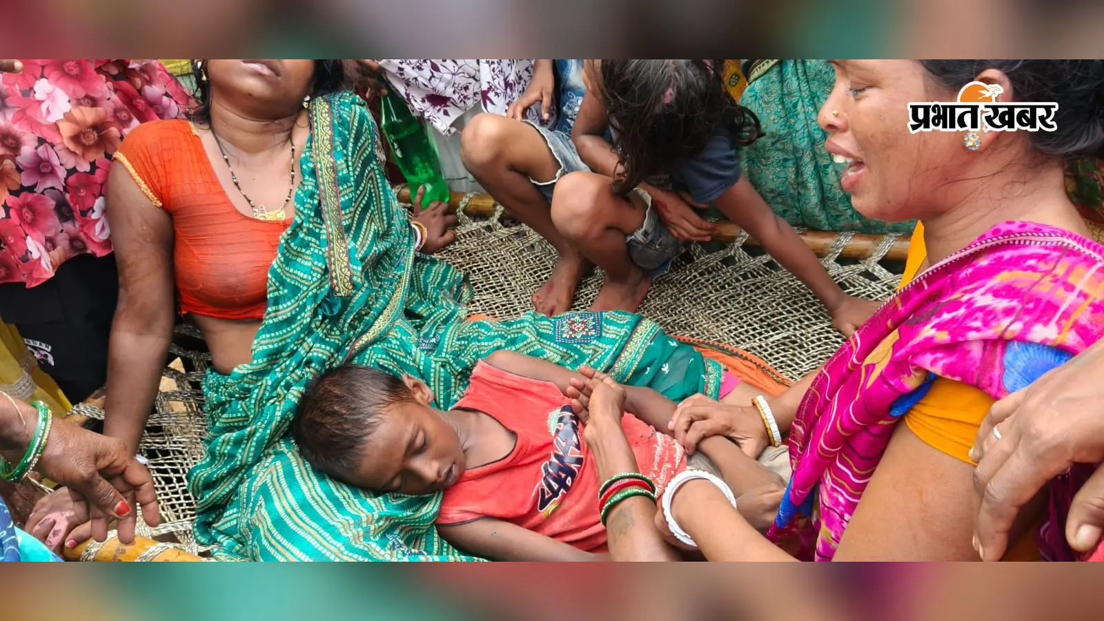 बढ़ौना में खेत में बिछे नंगे बिजली तार की चपेट में 10 वर्षीय बालक की मौत
