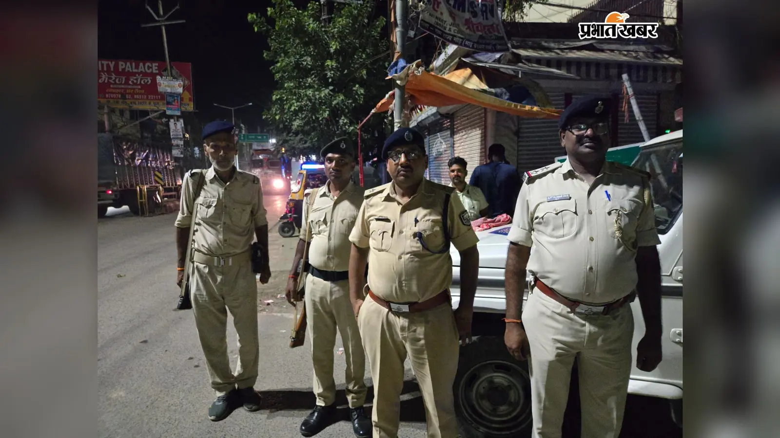 सीवान में रातभर चला सघन गश्ती अभियान, बैंक-एटीएम और ज्वेलरी दुकानों की पुलिस ने की जांच