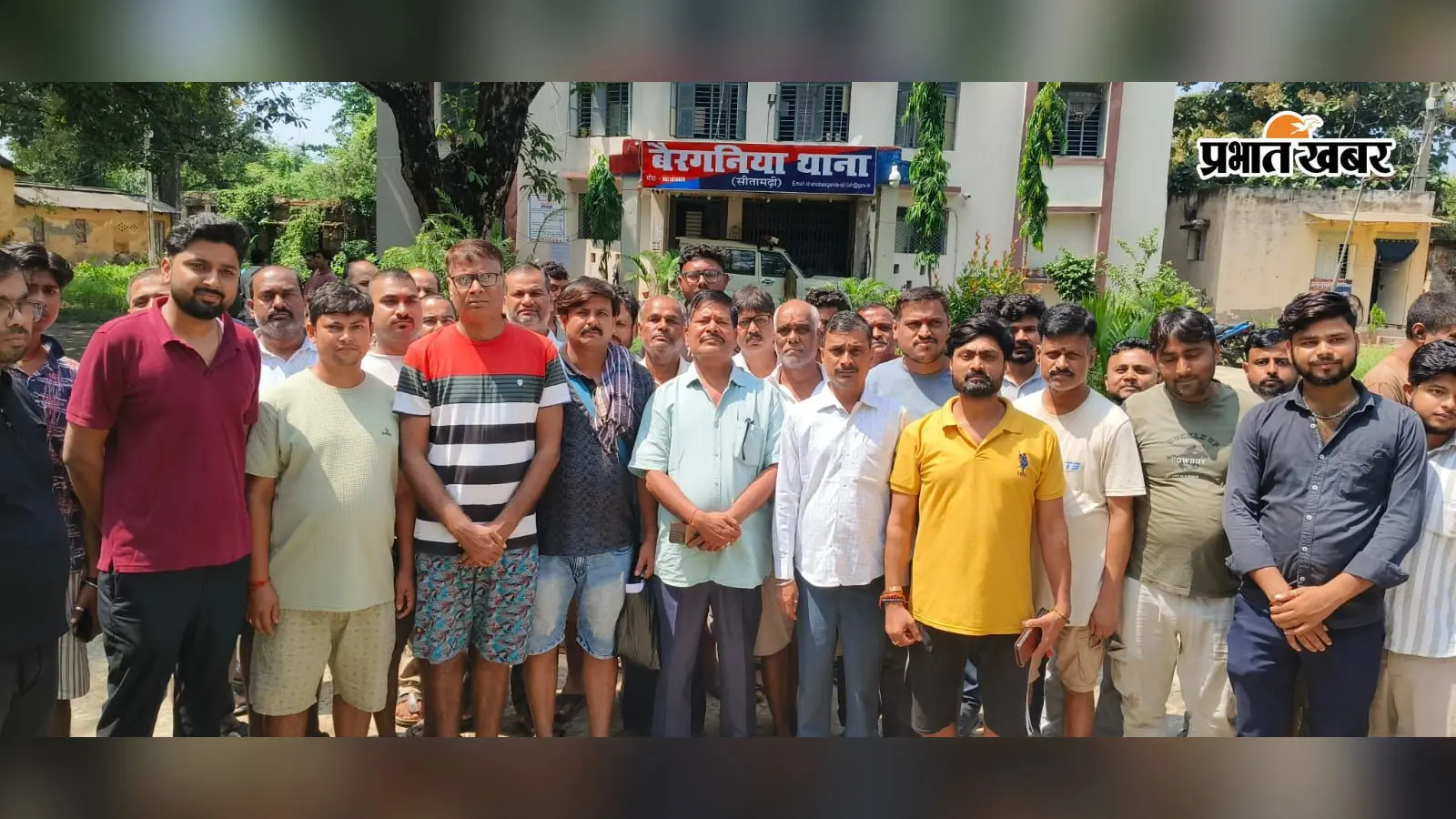 Bairgania News: ग्राहक बनकर आए, अंगूठियां पसंद कीं और दुकानदार को झांसा देकर सोना लेकर हो गए फरार