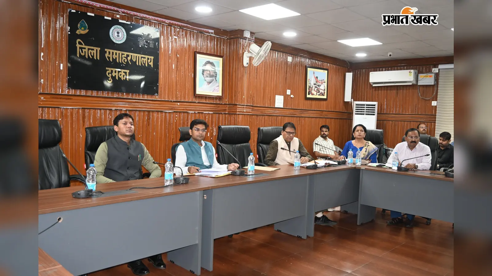 दुमका DC का कड़ा एक्शन; डेंगू किट न होने पर प्रभारी चिकित्सा पदाधिकारी से शोकॉज