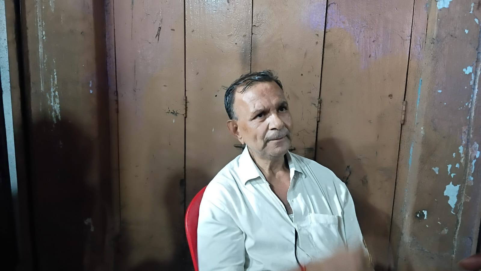 पीड़ित आभूषण विक्रेता