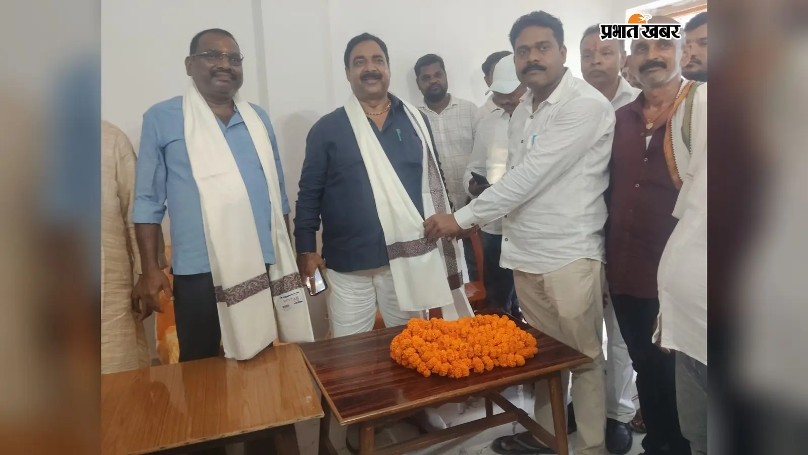 सोनारायठाढ़ी पहुंचे श्रम मंत्री संजय यादव, जल्द स्वास्थ्य व्यवस्था दुरुस्त करने का दिया भरोसा