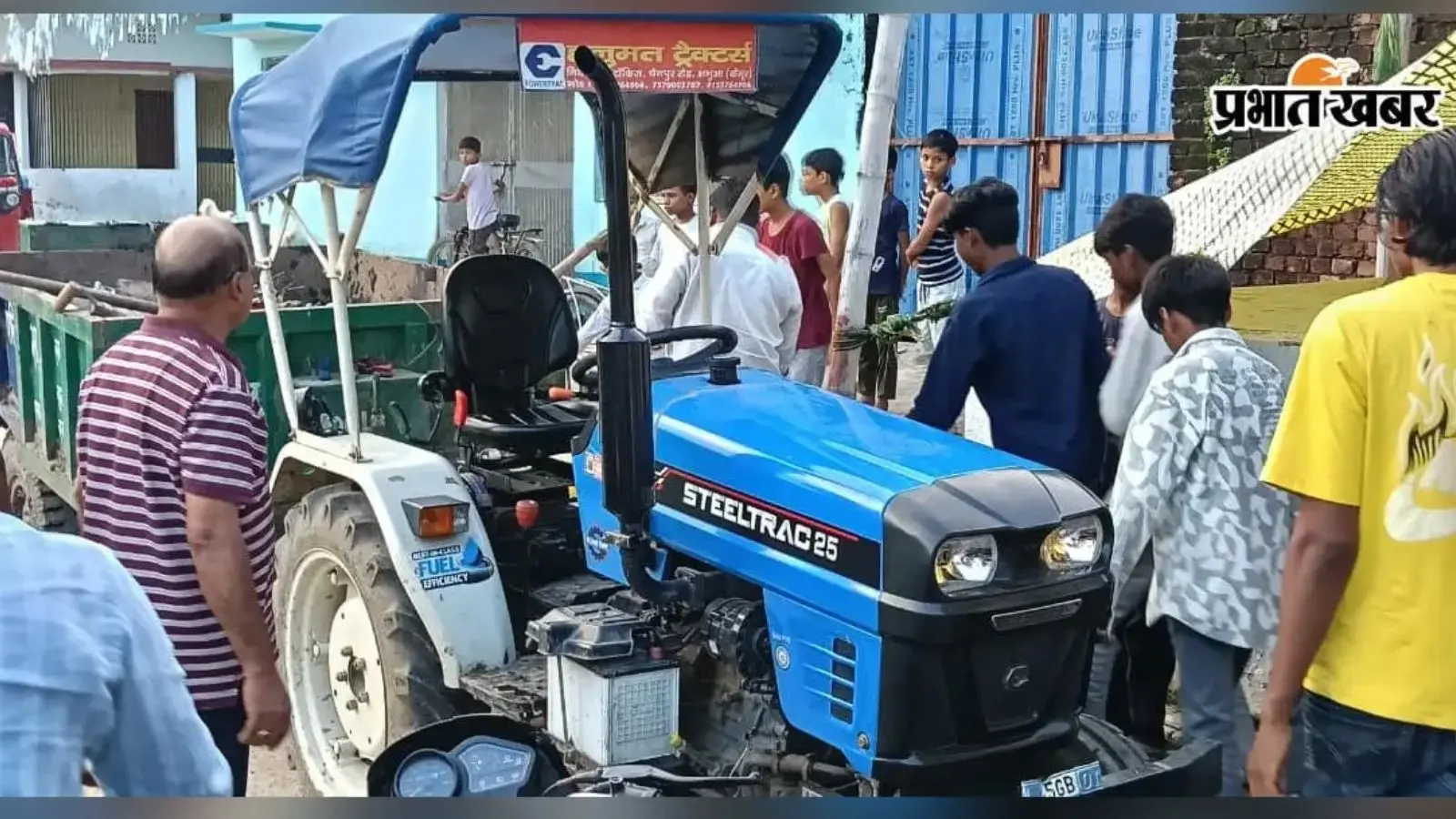 भभुआ में कूड़ा उठाने वाले ट्रैक्टर ने सात वर्षीय बच्ची को रौंदा, हालत गंभीर