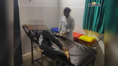 बरहेट में तेज रफ्तार हाइवा ने बाइक को मारी टक्कर, चालक गंभीर