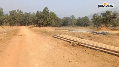 बंदूक के साये से मतदान केंद्र तक पहुंचा चोरमारा-गुरमहा, अब सड़क-बिजली-स्कूल और अस्पताल की बारी, लेकिन क्यों उठ रहे है सवाल?