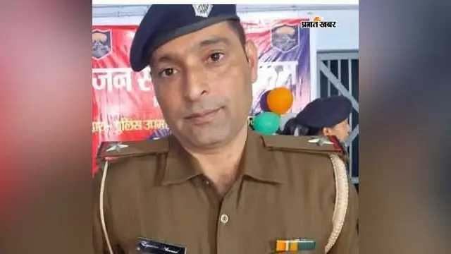 बगहा में दो पुलिस पदाधिकारियों की पदोन्नति, एएसआई इक़्तेदार अहमद और ध्रुव सिंह को मिली एसआई पद की जिम्मेदारी