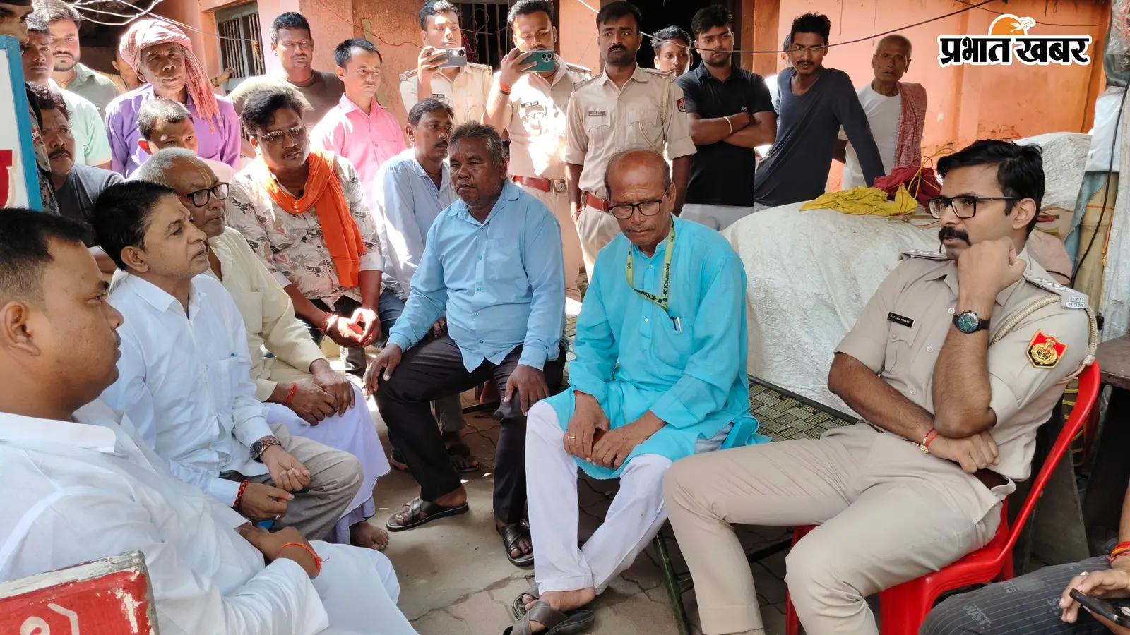 वाल्मीकिनगर: जटाशंकर मंदिर में धर्मशाला के दूसरे तल पर विवाद, काम रुका