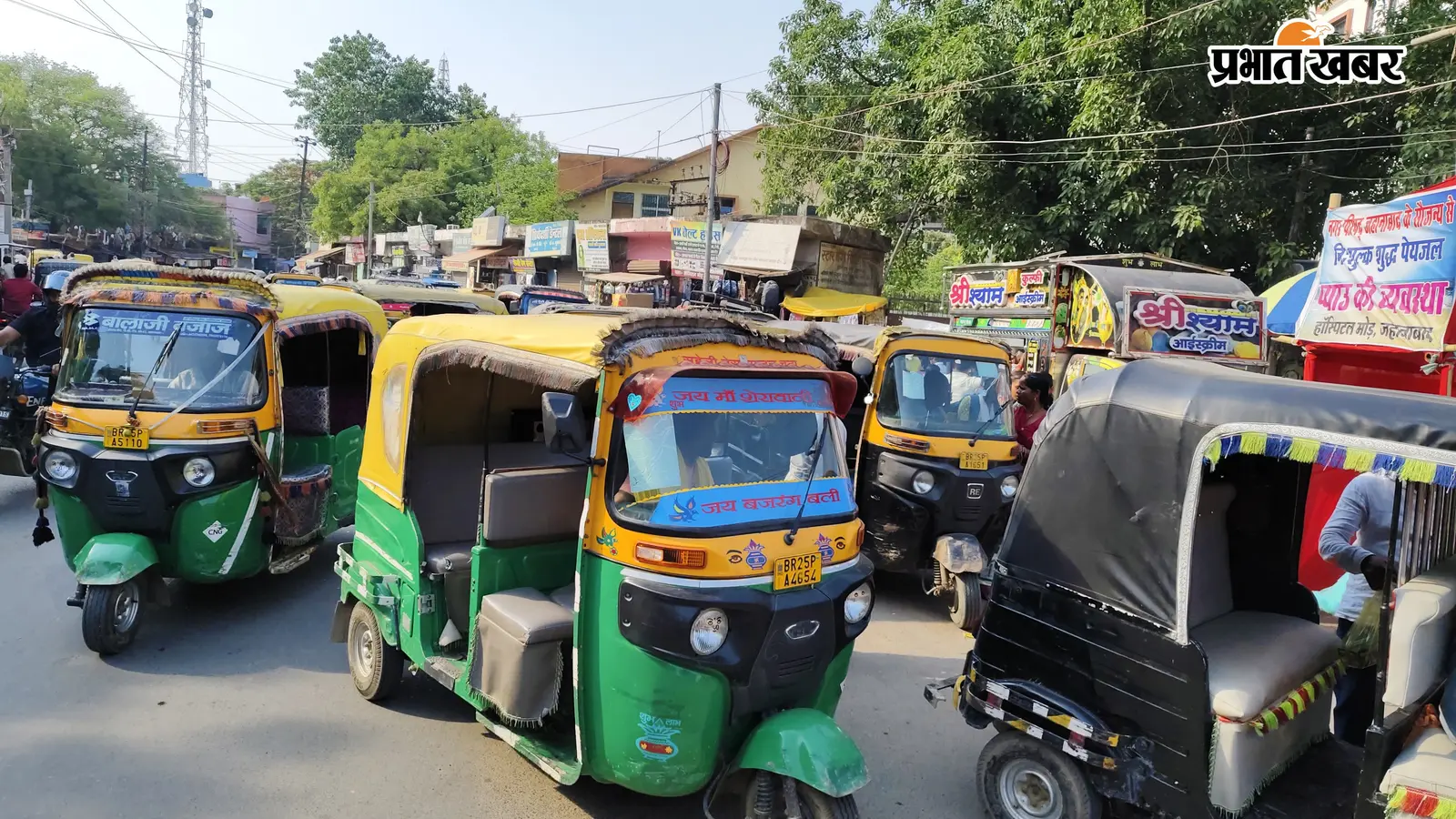 कलर कोडिंग के बाद भी नहीं सुधरी जहानाबाद की ट्रैफिक व्यवस्था, मनमाने रूट पर दौड़ रहे ऑटो
