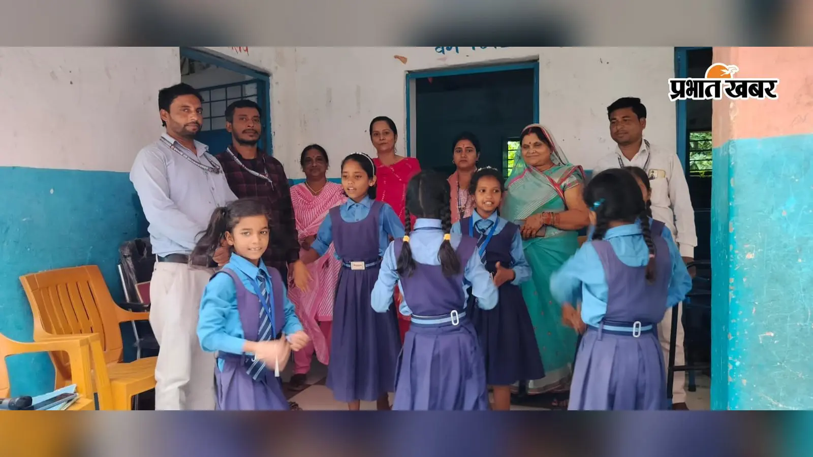 योगापट्टी के राजकीय प्राथमिक विद्यालय में बच्चों ने दिखाई प्रतिभा, नृत्य-गायन और चित्रकला में लिया हिस्सा