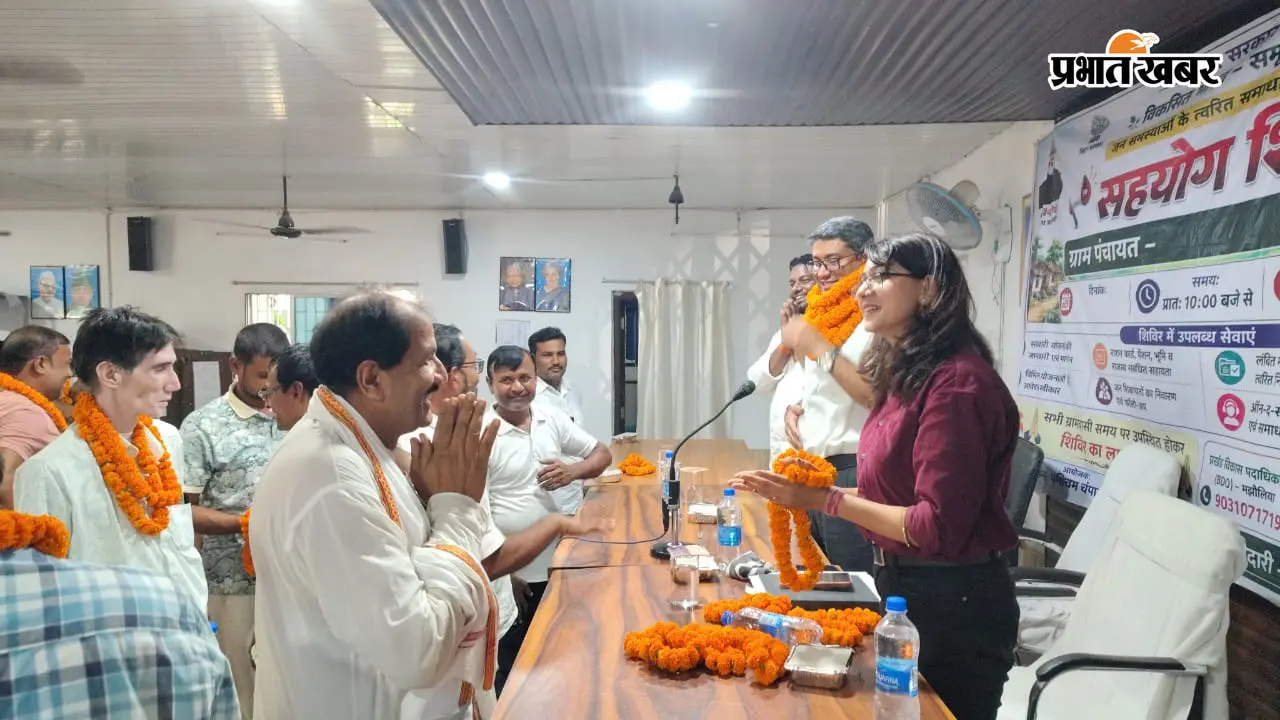 मझौलिया में BDC बैठक के विवाद के बाद CO और जनप्रतिनिधि आमने-सामने, BDO ने कराया समन्वय