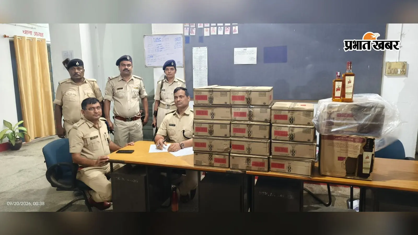 शराब की खेप लेकर पहुंचे थे तस्कर, पुलिस की भनक लगी तो सब छोड़ भागे, दियारा से भारी मात्रा में बरामद