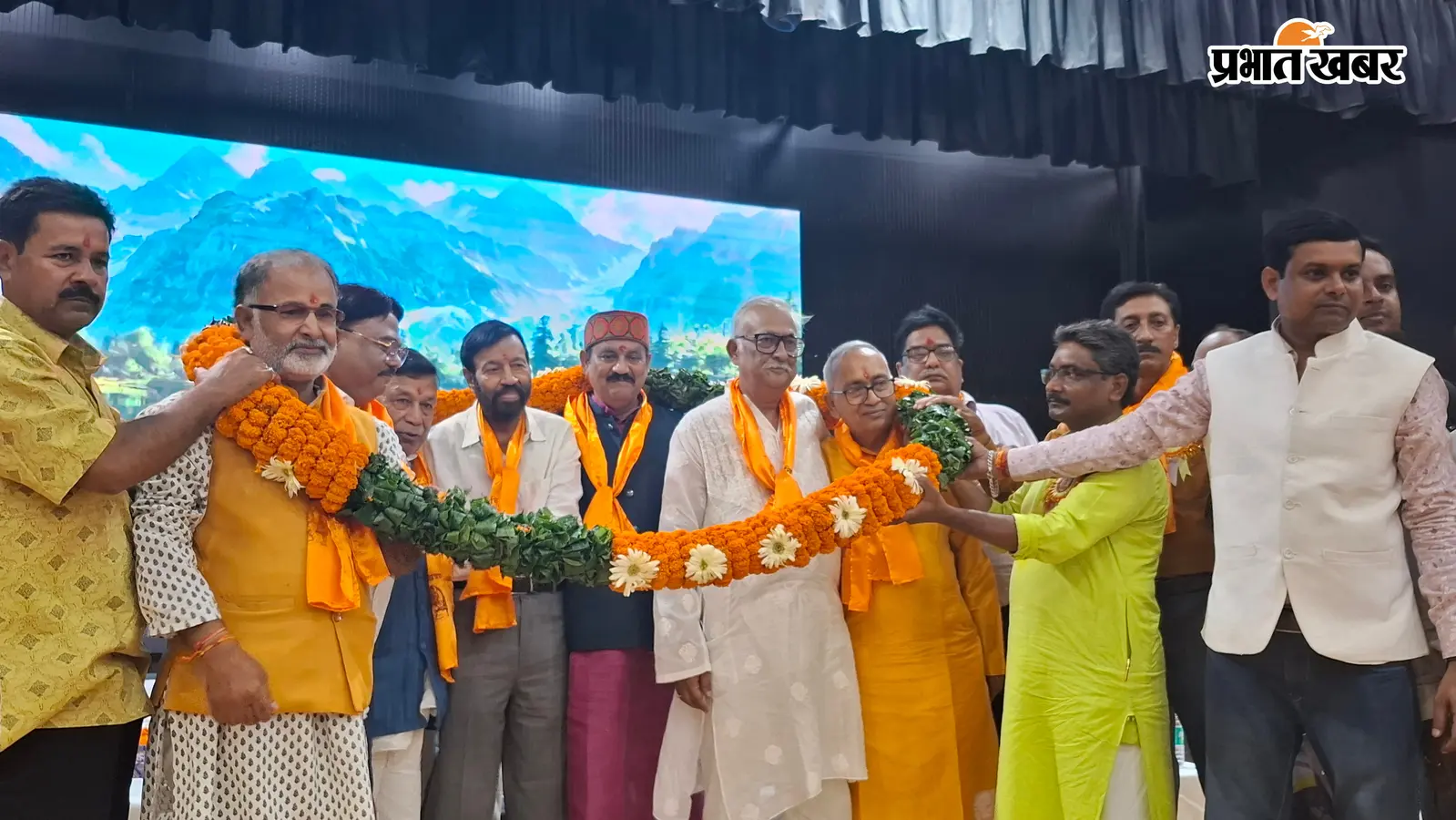 कायस्थ महासभा संवाद सम्मेलन में एकजुटता पर जोर, दिसंबर में कोडरमा में होगी राज्यस्तरीय बैठक