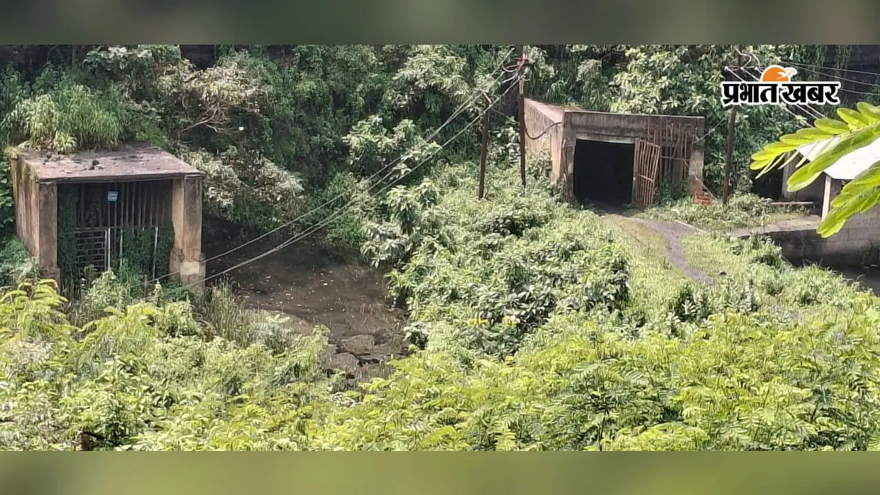 कोल कर्मियों को बंधक बनाकर 800 फीट केबल लूट ले गये अपराधी