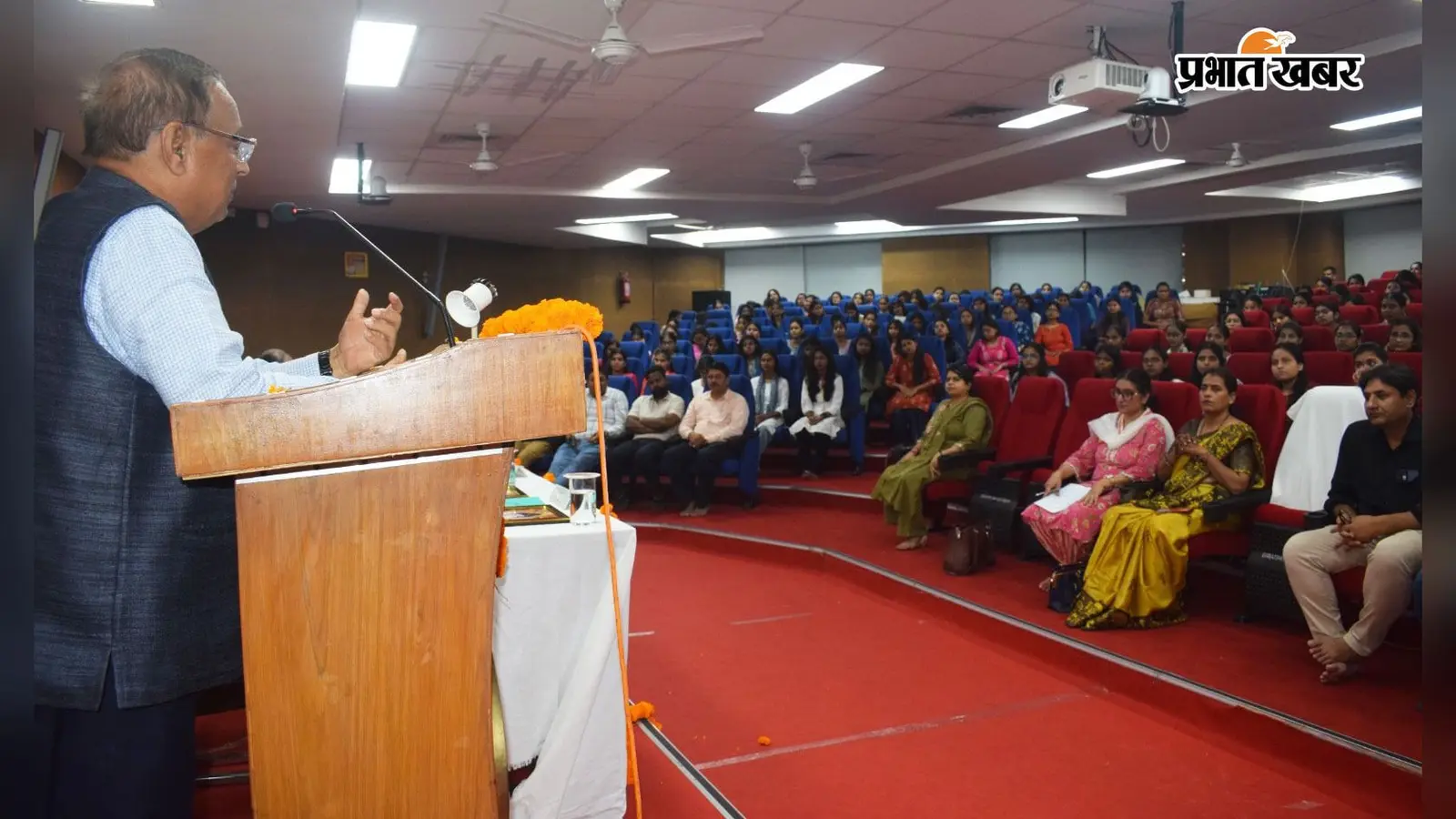 गया जी : बेटियां देश का भविष्य हैं’, CUSB के ओरिएंटेशन कार्यक्रम में छात्राओं से बोले कुलपति