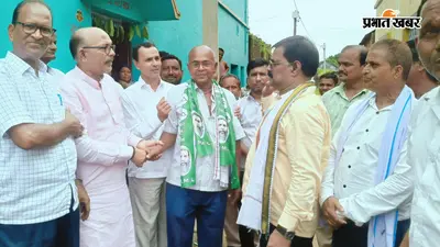 झामुमो का कुनबा बढ़ा, दर्जनों ने थामा पार्टी का दामन