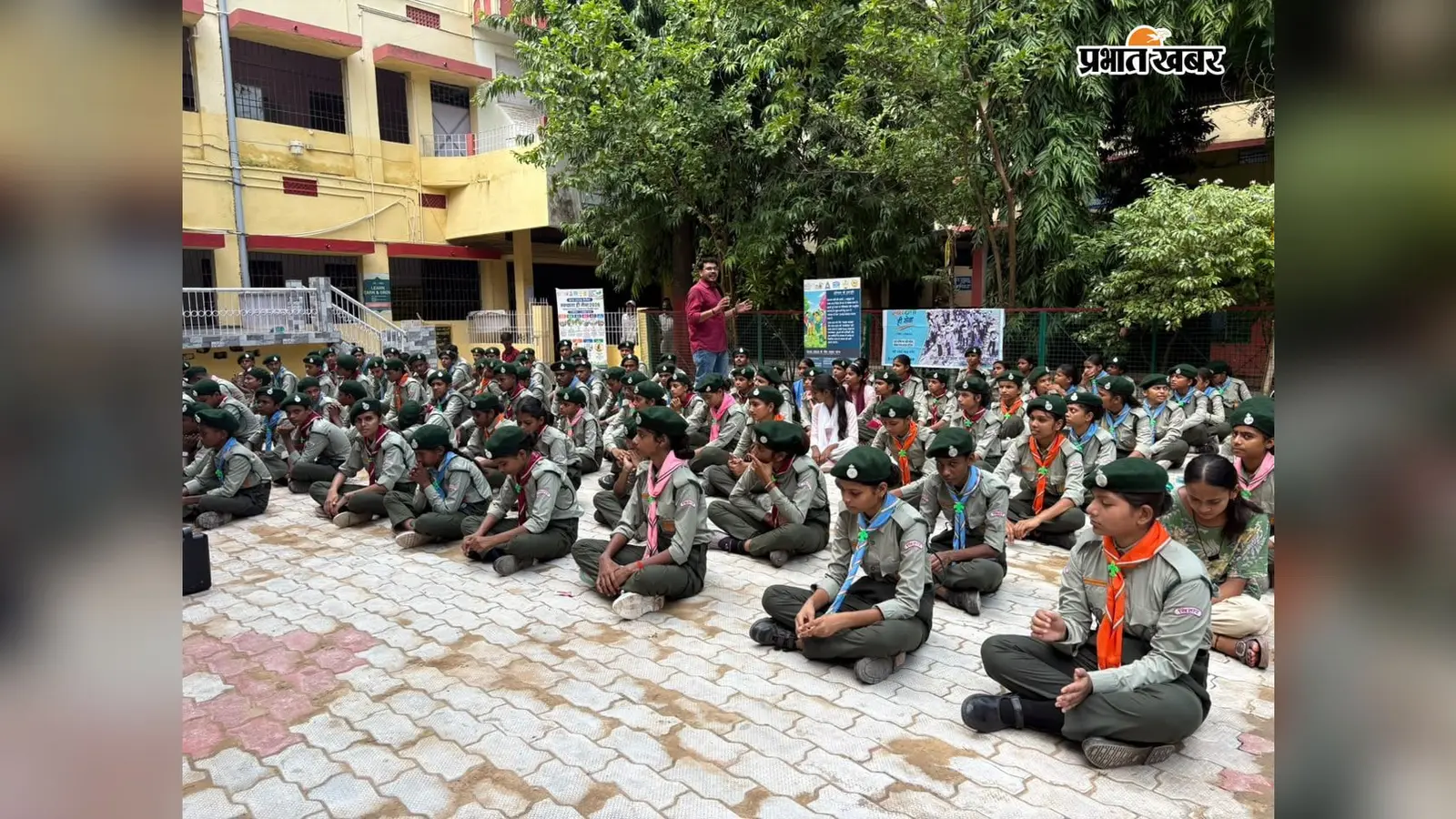 कचरा मुक्त होगा आरा? युवाओं के बीच स्वच्छता संवाद, कचरा वर्गीकरण और पर्यावरण संरक्षण का दिया संदेश