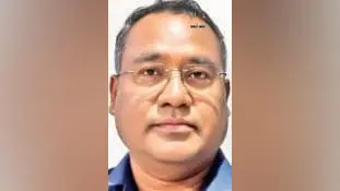 अपनों को भूलना या घर का रास्ता भटकना सिर्फ उम्र का असर नहीं, बुजुर्गों में ऐसे दिखते हैं अल्जाइमर के संकेत