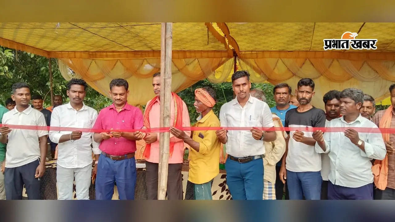 बलिगढ़ में फुटबॉल टूर्नामेंट का हुआ भव्य आगाज, सिसवा ने गोबरदहा को 3-0 से हराया
