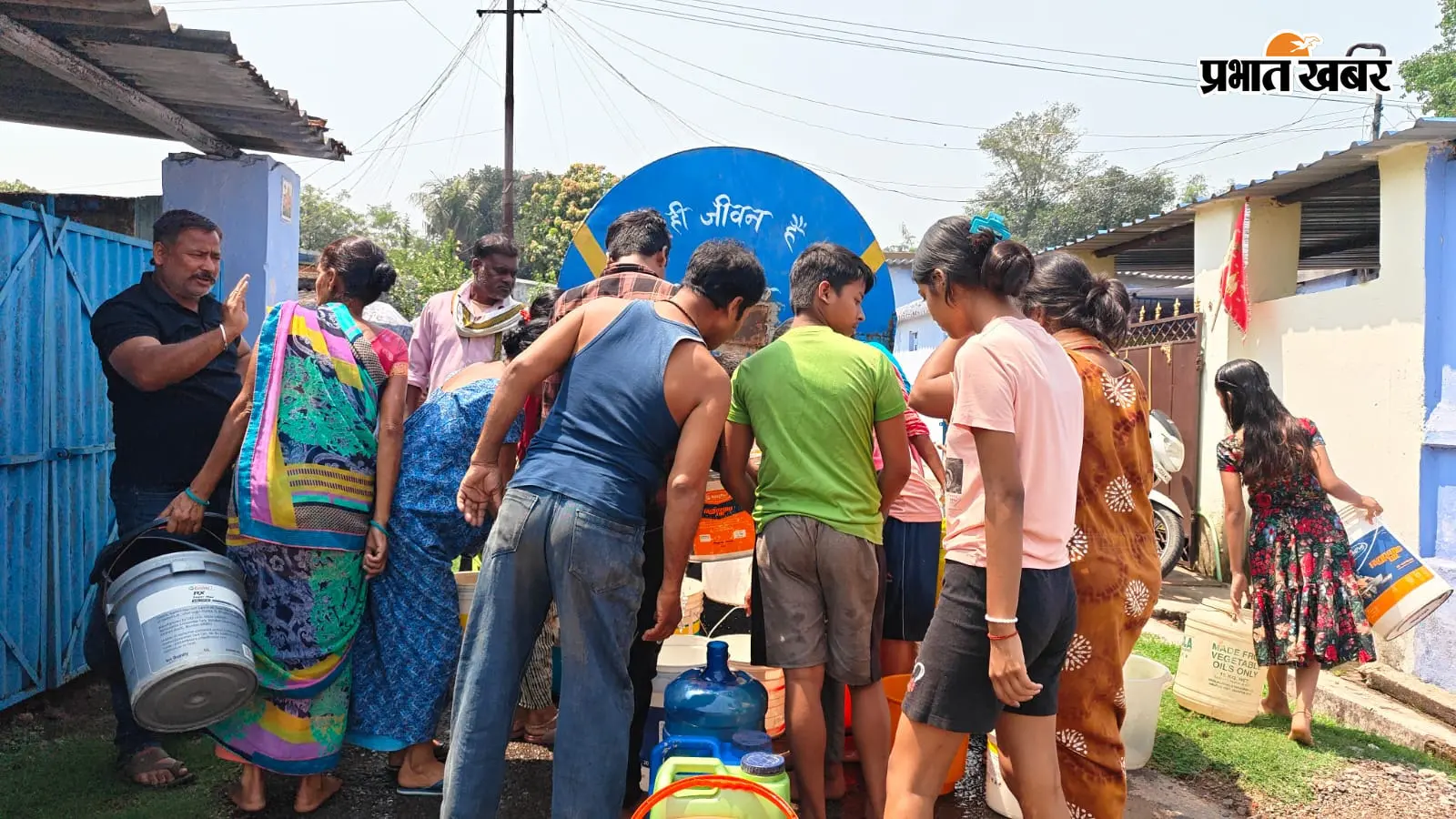 पतरातू डैम लबालब; फिर भी कॉलोनियों में नल सूखे, 4 महीने से बूंद-बूंद पानी को तरसे लोग