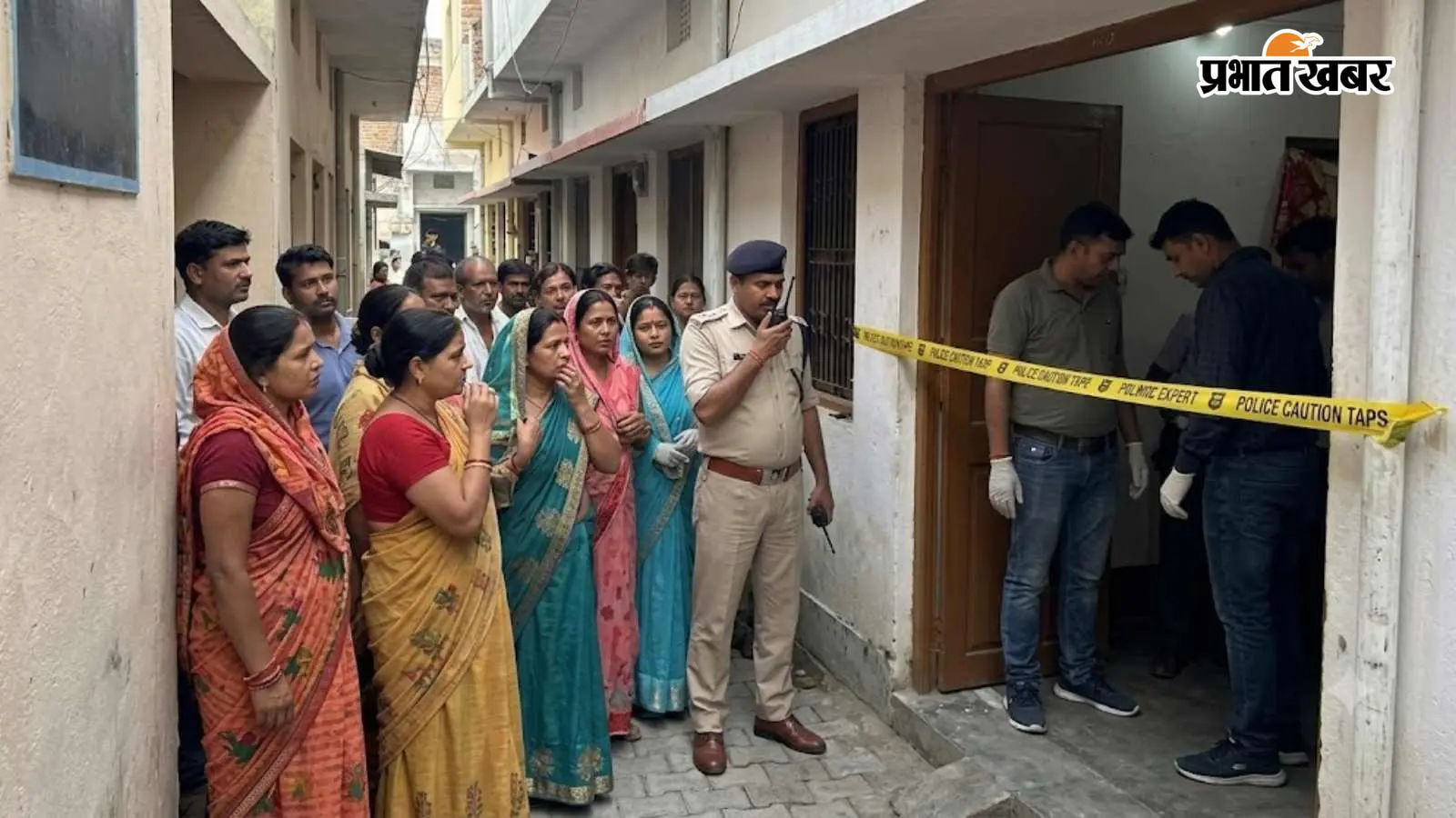 बंद कमरे में फंदे से लटकता मिला महिला का शव, इलाके में सनसनी, जांच में जुटी पुलिस