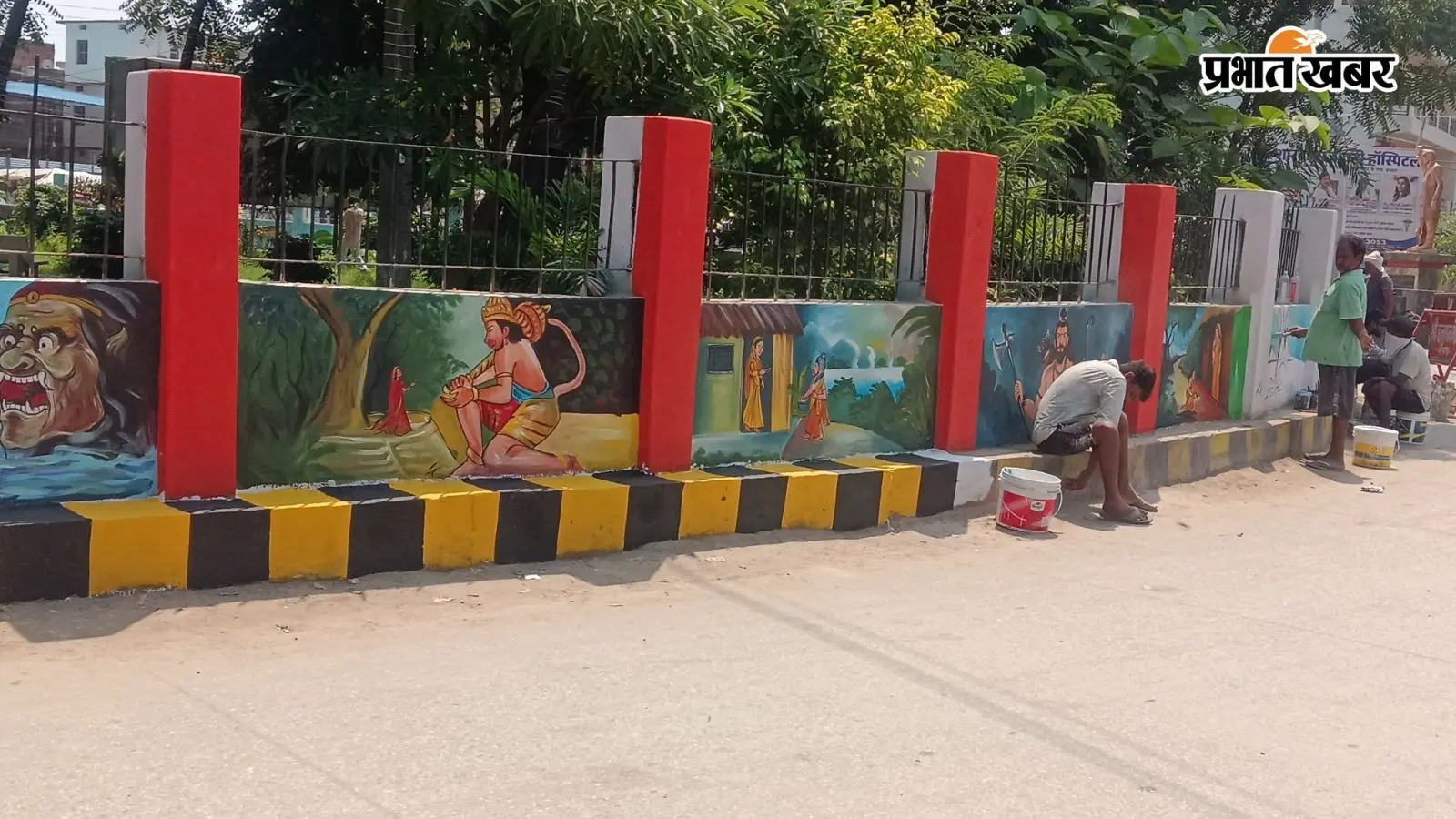 यूपी-बिहार सीमा पर दिखेगी बक्सर की ऐतिहासिक विरासत, भित्तिचित्रों से सज रहा प्रवेश द्वार