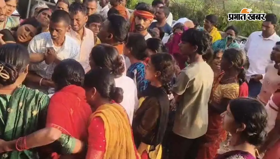 ब्रजेश गंझू मामला: पत्नी उषा देवी ने
कहा निष्पक्ष जांच नहीं हुआ तो जाएंगे न्यायालय