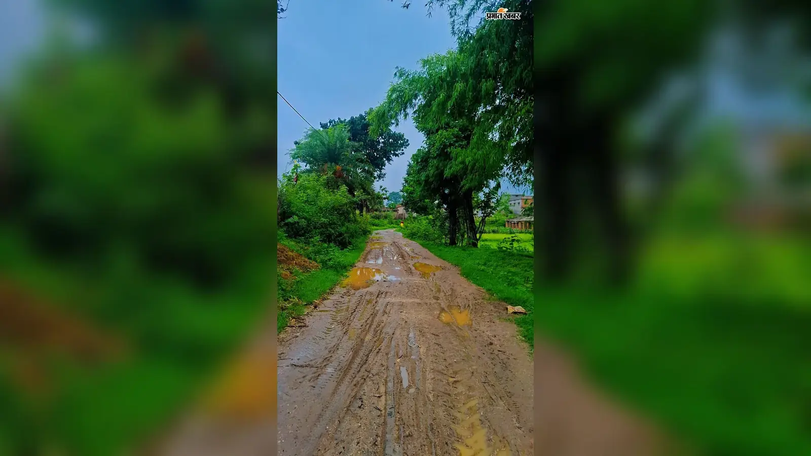 सिमरिया:15 दिनों के अंदर सड़कें नहीं बनीं, तो करेंगे आंदोलन