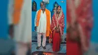 लखीसराय: 60 साल के बुजुर्ग ने की कम उम्र लड़की से शादी! लखीसराय में वीडियो वायरल होने के बाद उठे कानूनी सवाल
