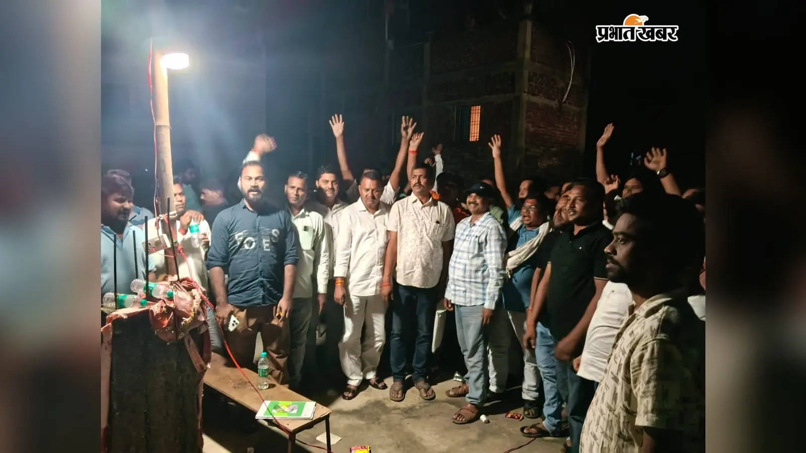 नवादा: कलश स्थापना से विसर्जन तक की तैयारियों पर चर्चा, प्रशासन के निर्देशों का पालन करेगी पूजा समिति
