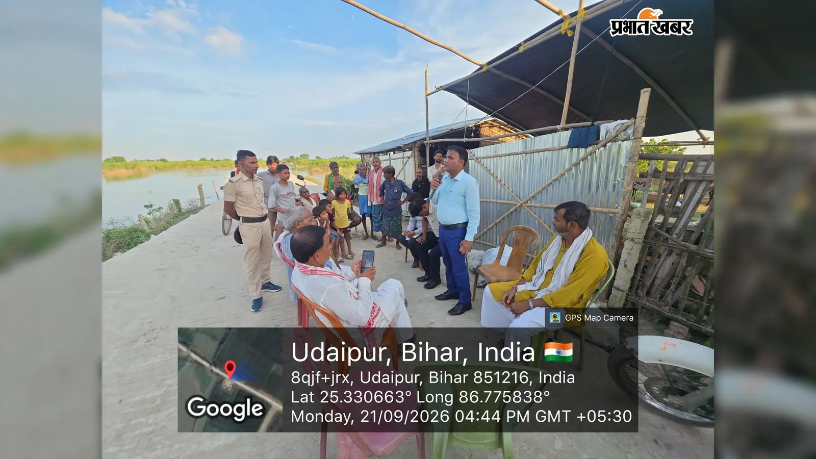 बाढ़ का पानी उतरते ही मंडराने लगा महामारियों का खतरा: खगड़िया के सलारपुर में चौपाल लगाकर अधिकारियों ने दी चेतावनी