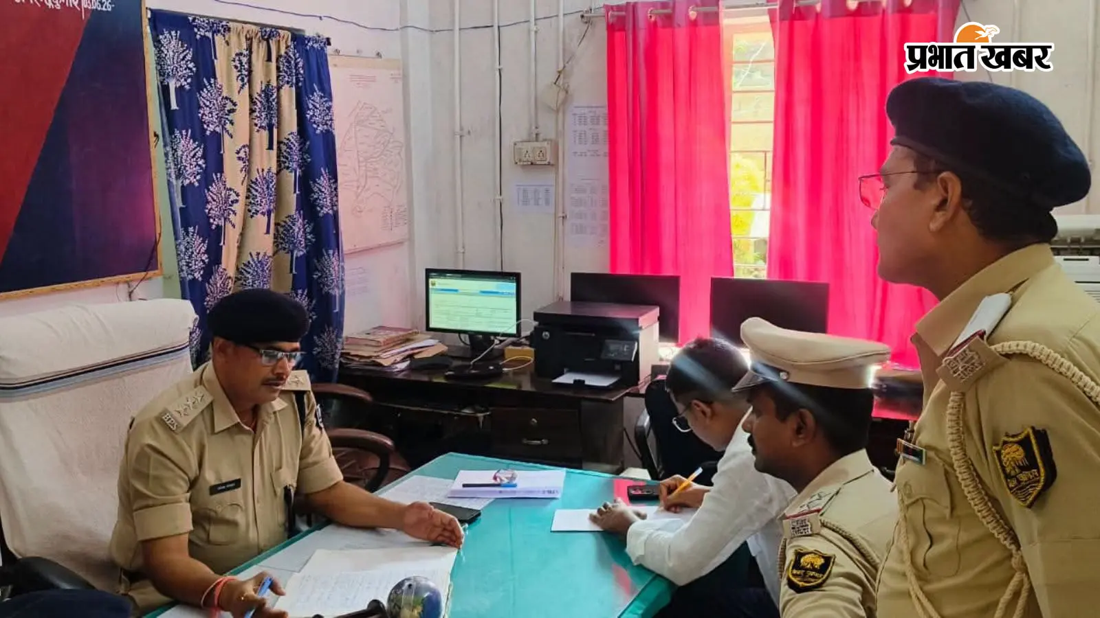 भगवानगंज थाना का एसडीपीओ ने किया औचक निरीक्षण, लंबित कांडों के जल्द निष्पादन का निर्देश