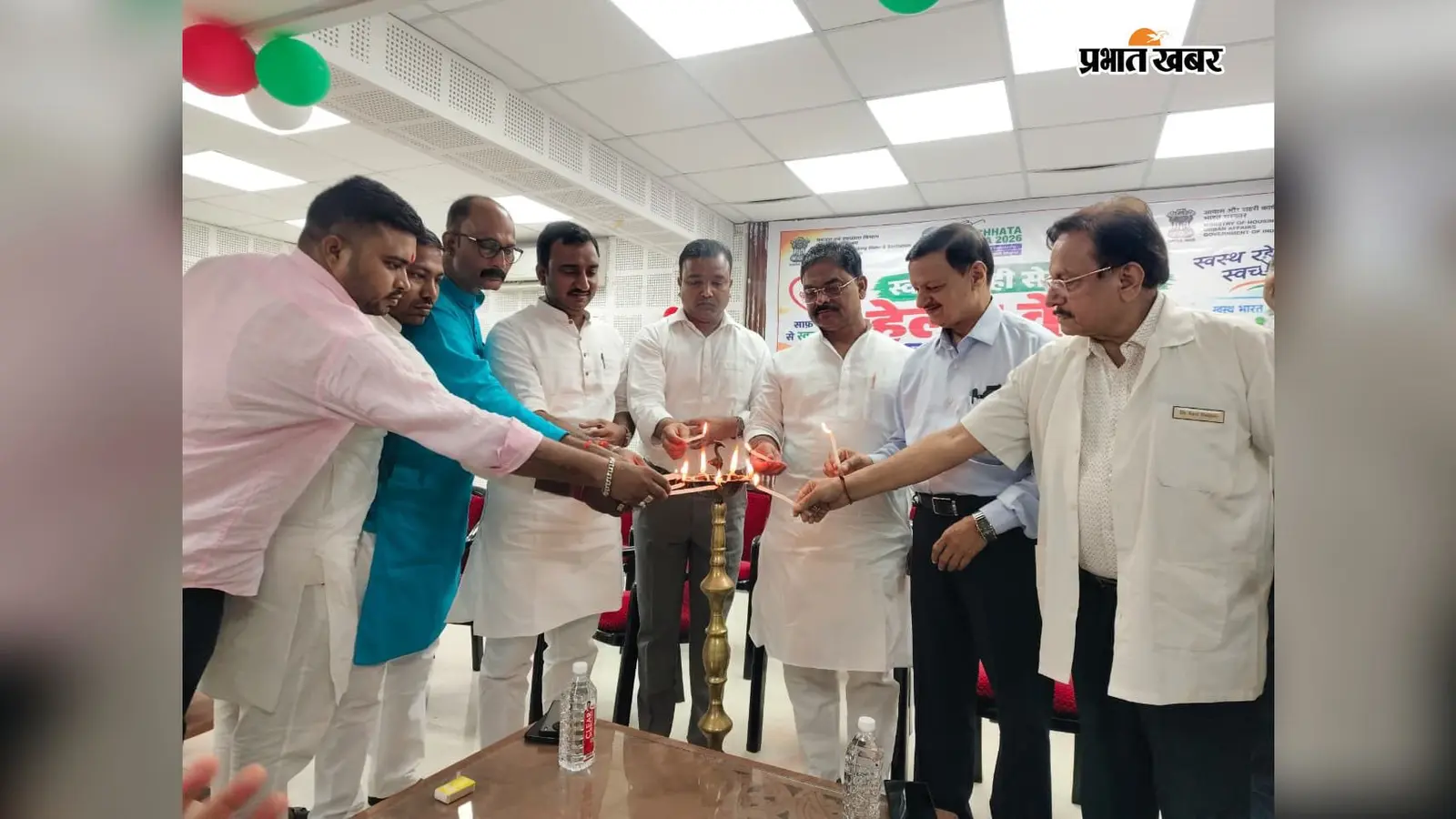 औरंगाबाद में लगा स्वास्थ्य शिविर, जांच और परामर्श के साथ लोगों को दी गई जरूरी सलाह; जाने कैसे रहे स्वस्थ