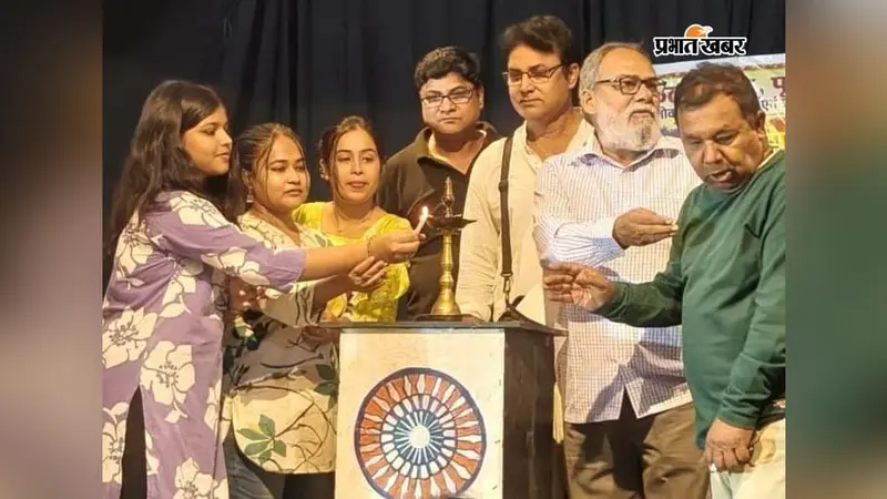 पूर्णिया कला भवन में जीवंत हुई बिहार की लोक विरासत: 25 युवा साधक सीख रहे 'झिझिया' की पारंपरिक बारीकियां