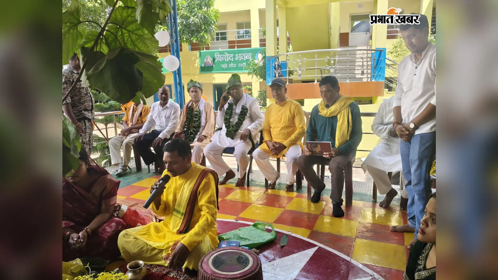 शहीद शक्तिनाथ महतो कॉलेज में करम महोत्सव की धूम, जानें विधायक ने प्रकृति पूजन को लेकर क्या कहा